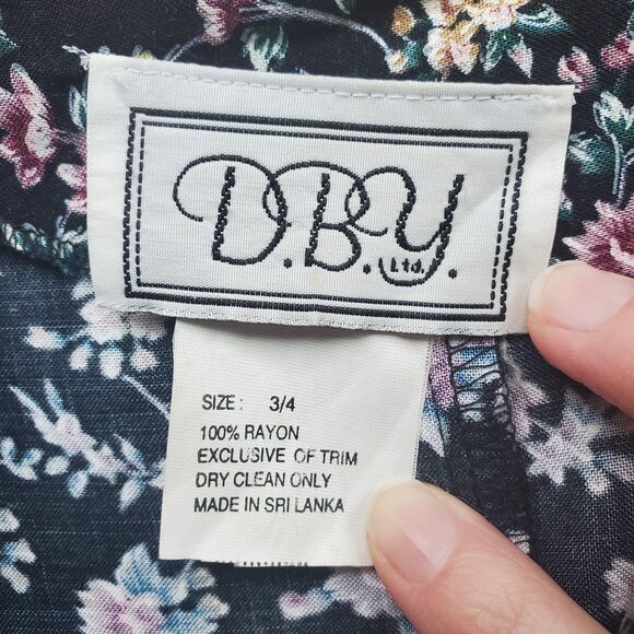 Vintage 80's DBY Navy Floral Romper - Picture 6 of 6